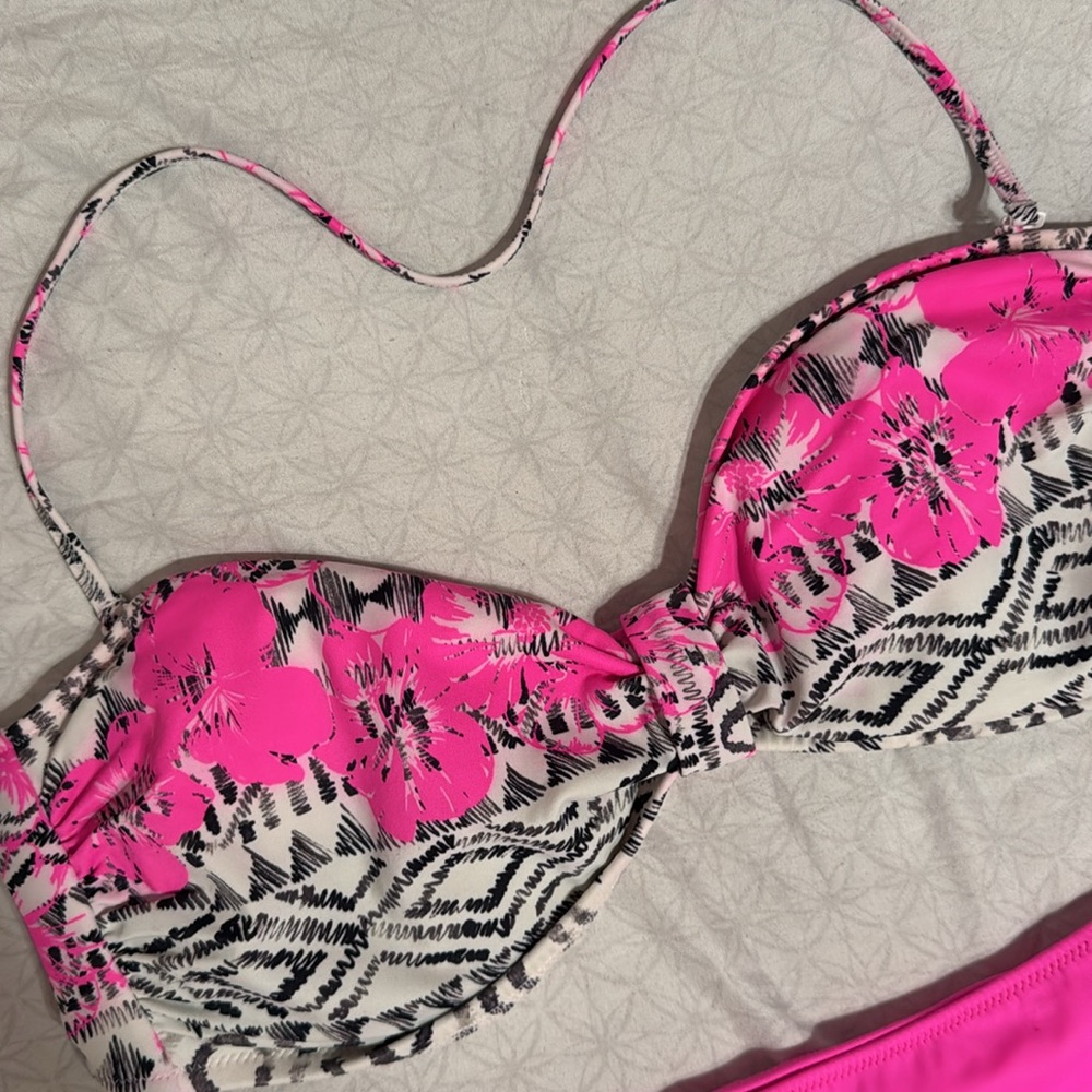 Victoria’s Secret Pink Bathing Suit - Picture 2 of 4